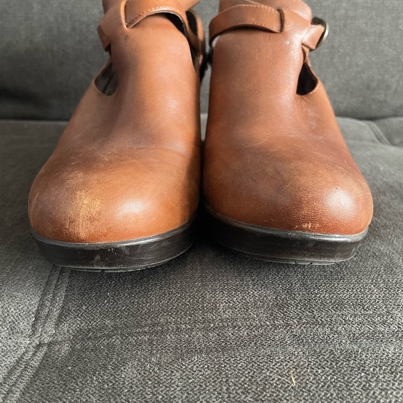 Dansko wedge heels conjac studded leather women’s size 39 - Picture 2 of 9